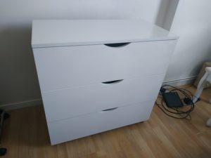 Montage d'une commode Conforama