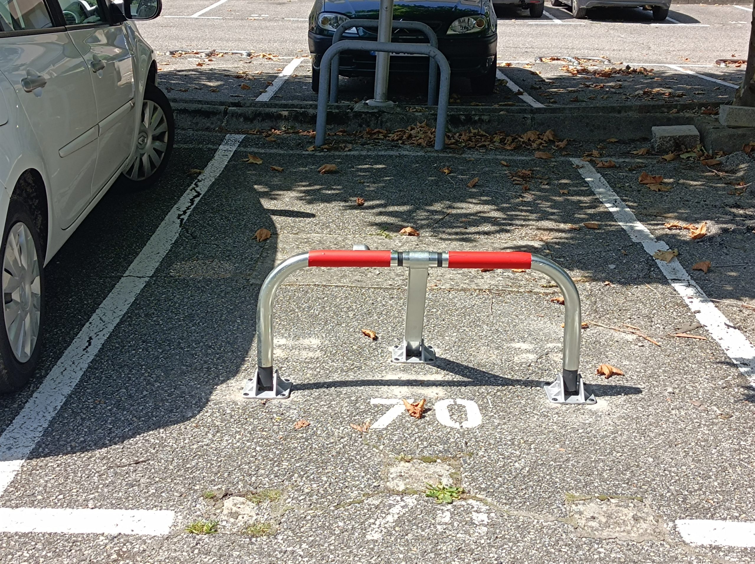 Installation d'un Arceau de parking